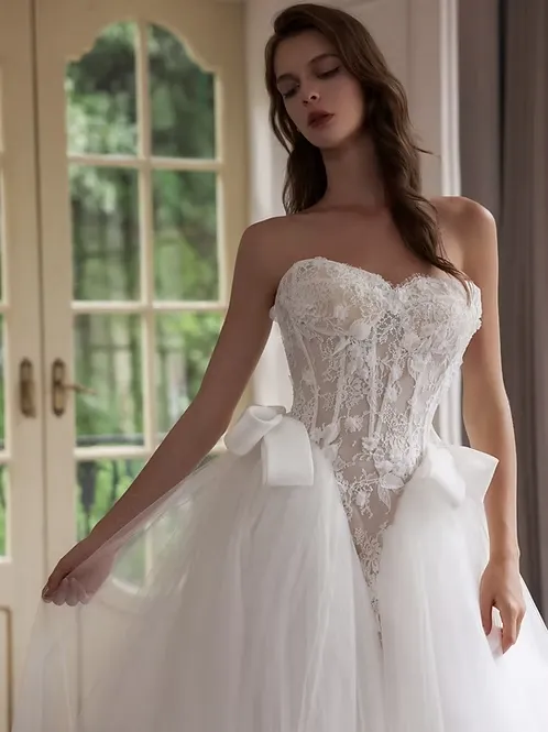 Evelia
