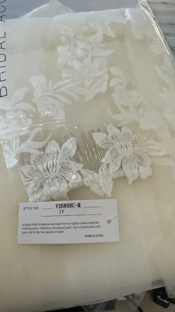 Mantilla con encaje